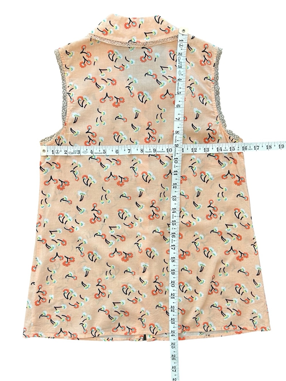 ModCloth Sleeveless Blouse S Small Pink Cherry Blossom Crochet Trim Button Up - Picture 7 of 7